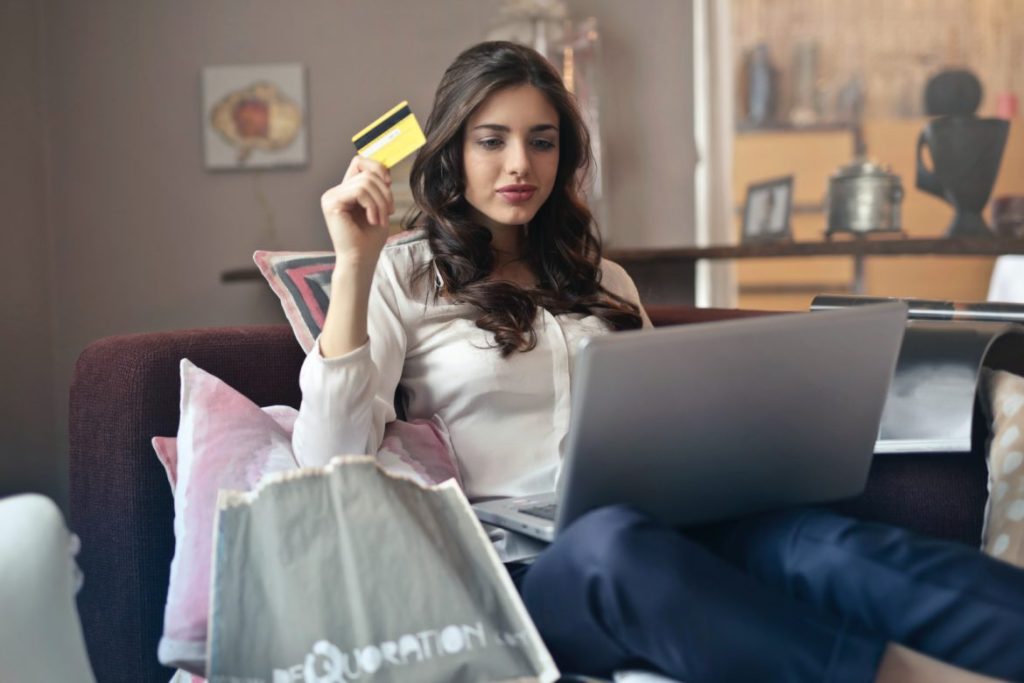 E-Commerce 
